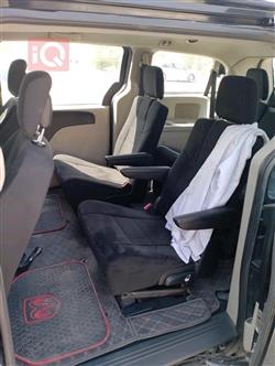 دودج جراند كارافان